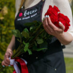 Букет из 7 красных роз (Эквадор, 70 см) — изображение 2