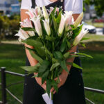 Букет из 5 розовых лилий — изображение 6