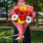 Букет разноцветных гербер