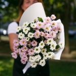 Букет из 5 хризантем бакарди нежный микс — изображение 6