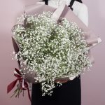 воздушная гипсофила в букете