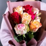 Букет из 9 роз нежный микс (Эквадор, 50 см)