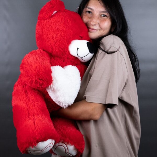 красный плюшевый мишка 70 см