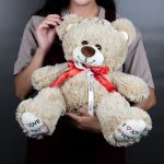 медведь игрушка карамельный