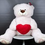 медведь гигант плюшевый