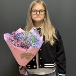 Букет для школьника из 5 гипсофил нежный микс