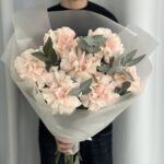розовые французские розы